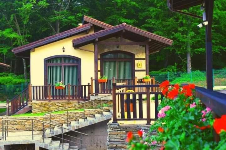 Готель Тодорини Кукли Spanchevtsi Екстер'єр фото